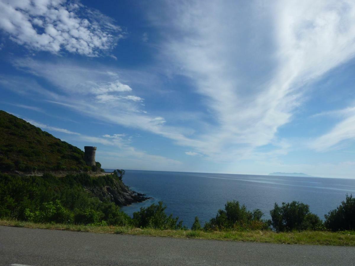 Casale Lucrezia Bed & Breakfast Cagnano Bagian luar foto